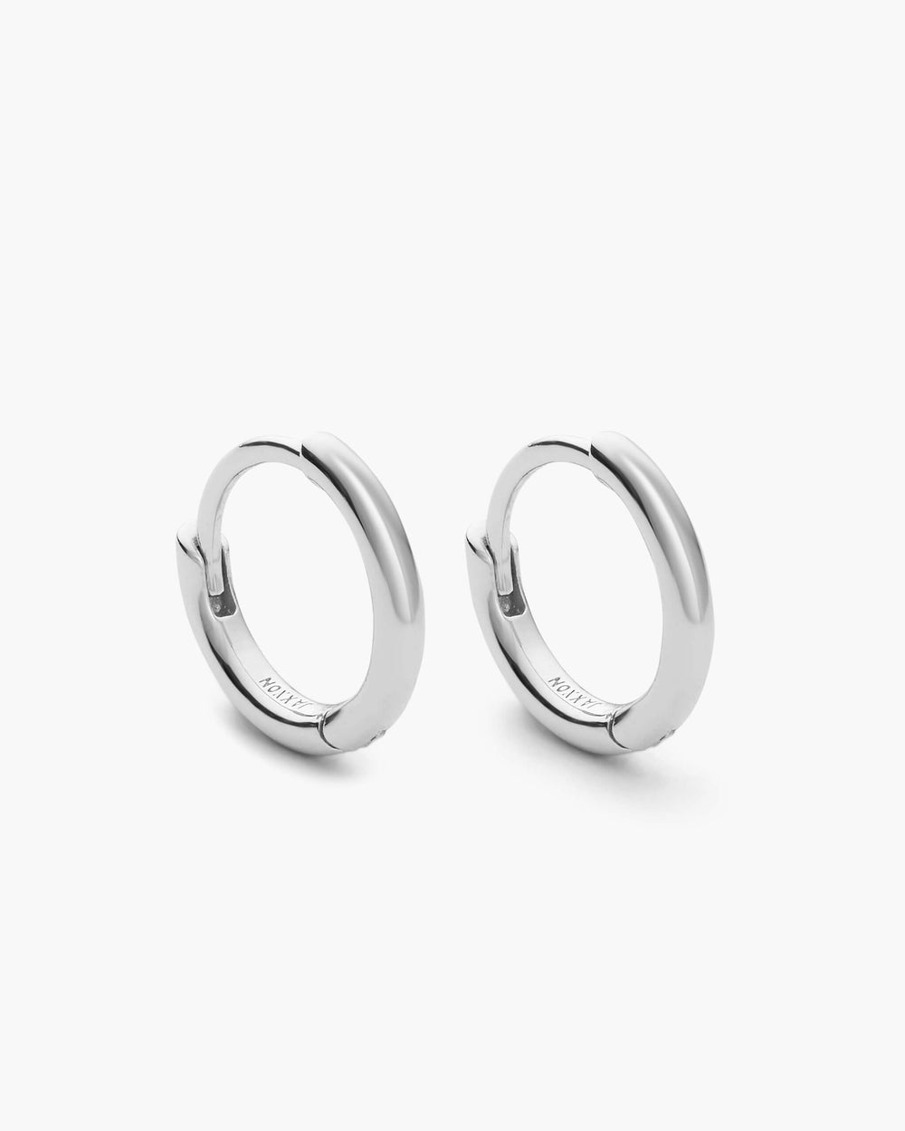 Thin_Hoop_Earrings_Silver_View1_Shopify_Tall_34112d56-5a20-46a9-ba07-94ef89e86a51